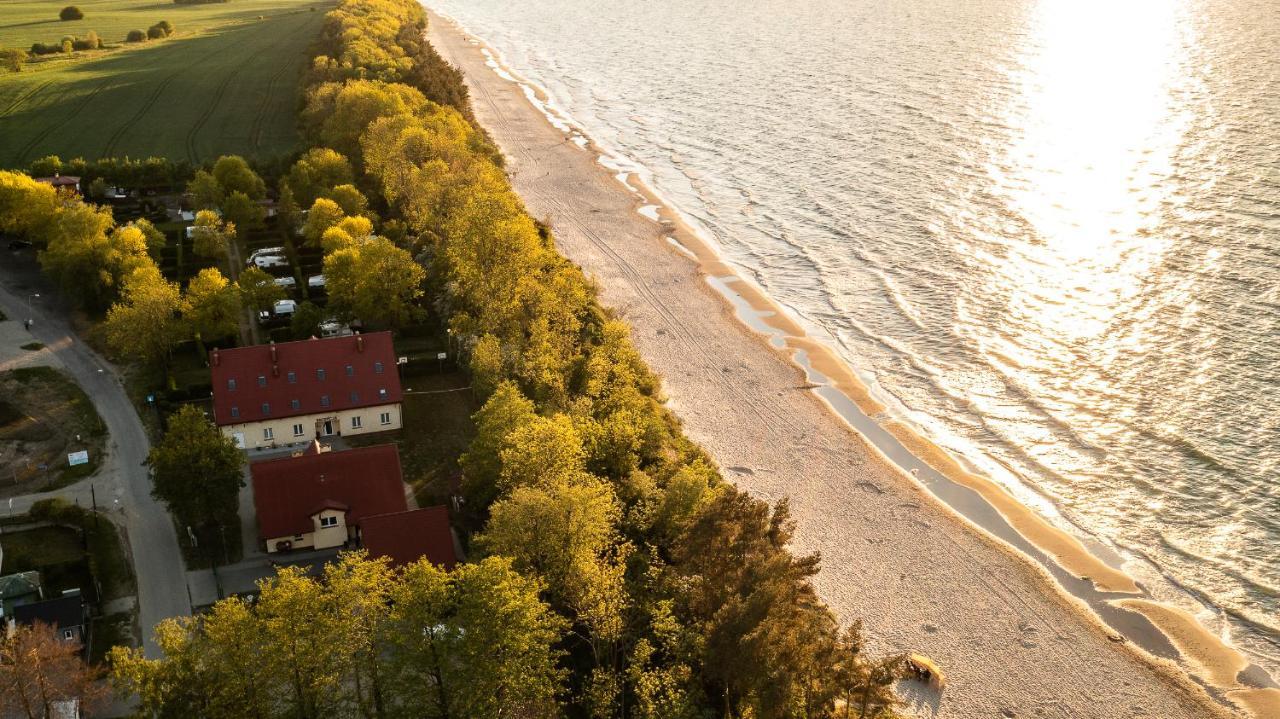 Отель Nad Brzegiem Baltyku Сарбиново Экстерьер фото